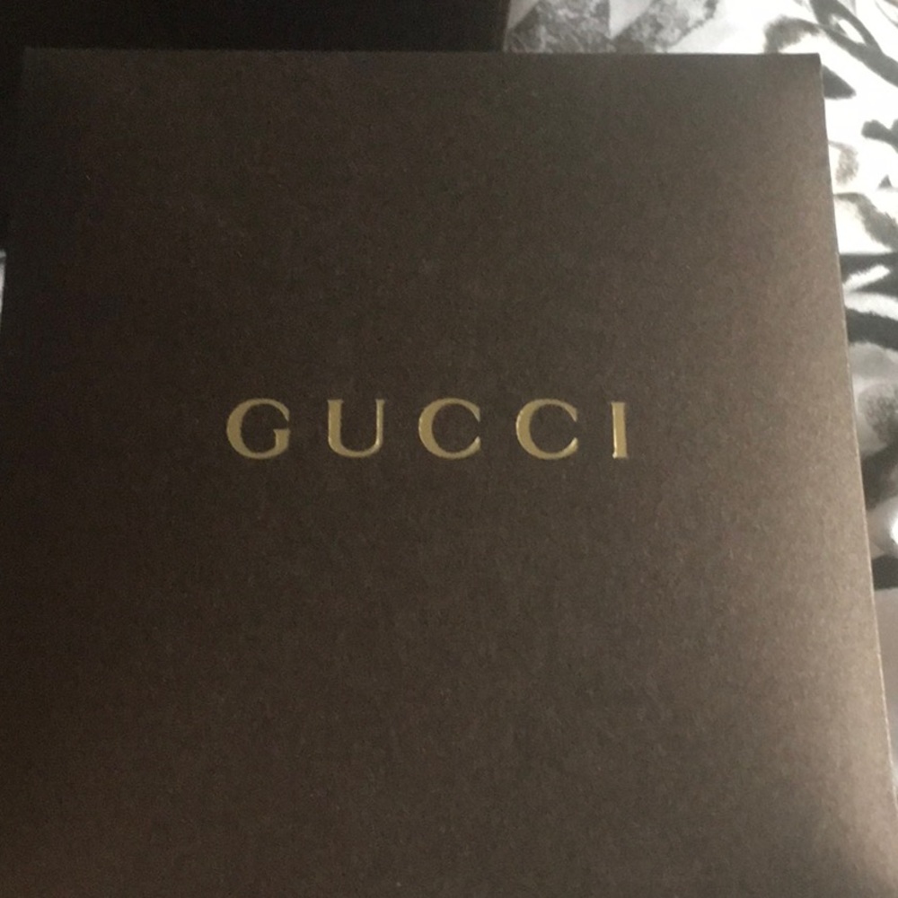 Gucci Watch - Picture 2 of 2